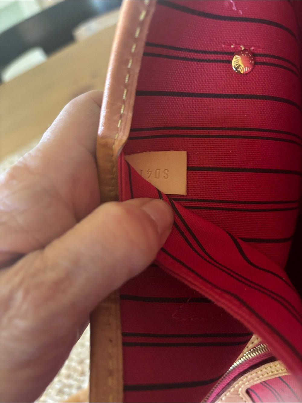 Louis Vuitton Brown Neverfull MM Tote - Picture 13 of 17